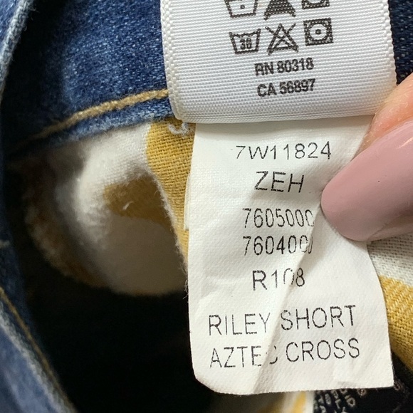 Lucky Brand Aztec Cut Off Riley Jean Denim Shorts - Picture 9 of 12